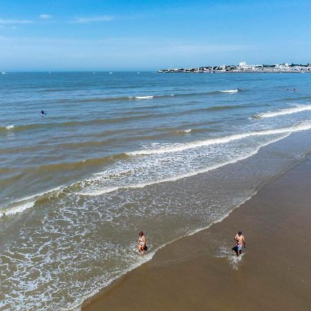 Studio Centre-Ville Royan : Plages Et Commerces A Pied, Balcon, Parking Gratuit - Fr-1-550-7 Eksteriør billede
