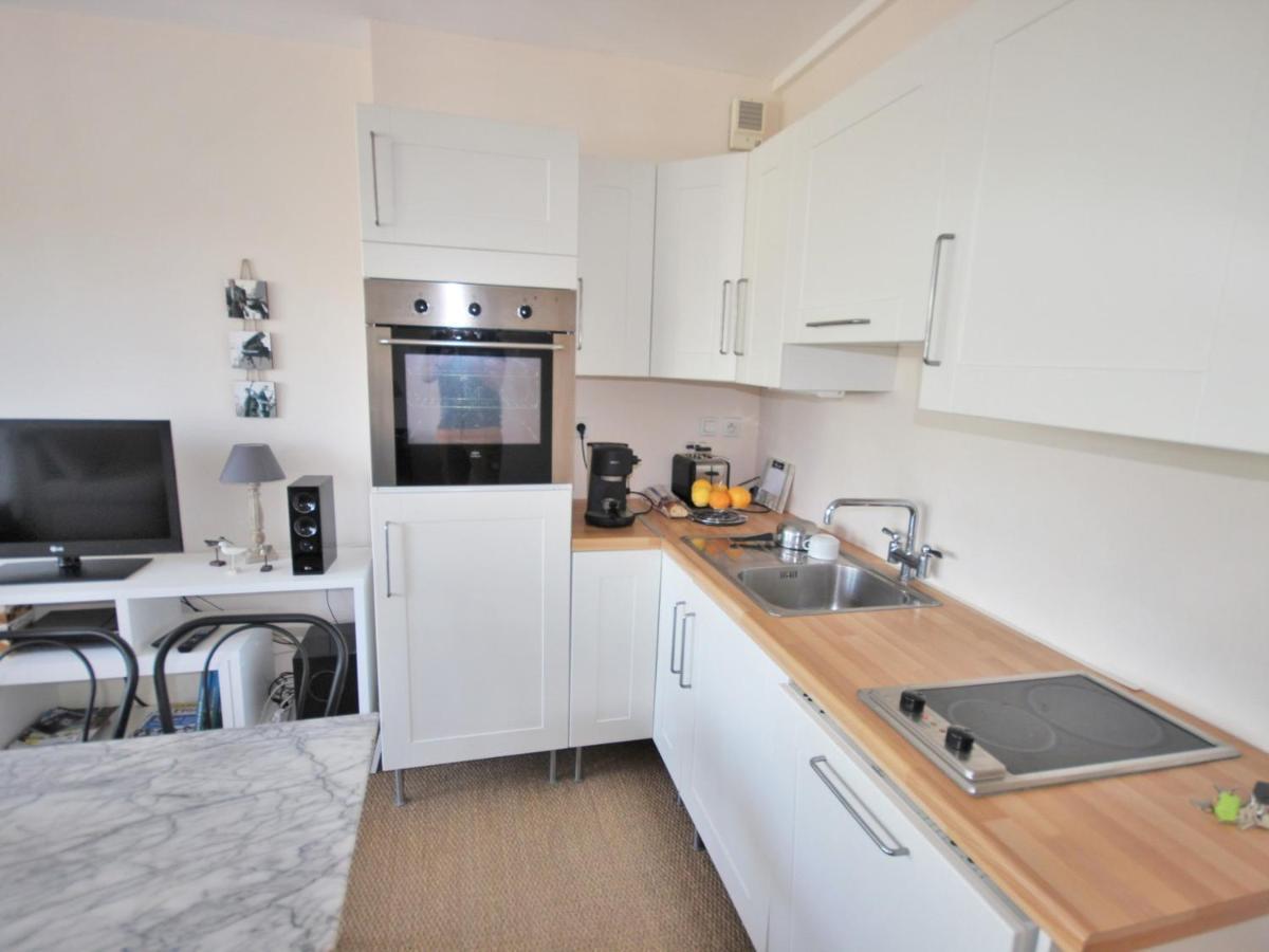 Studio Centre-Ville Royan : Plages Et Commerces A Pied, Balcon, Parking Gratuit - Fr-1-550-7 Eksteriør billede